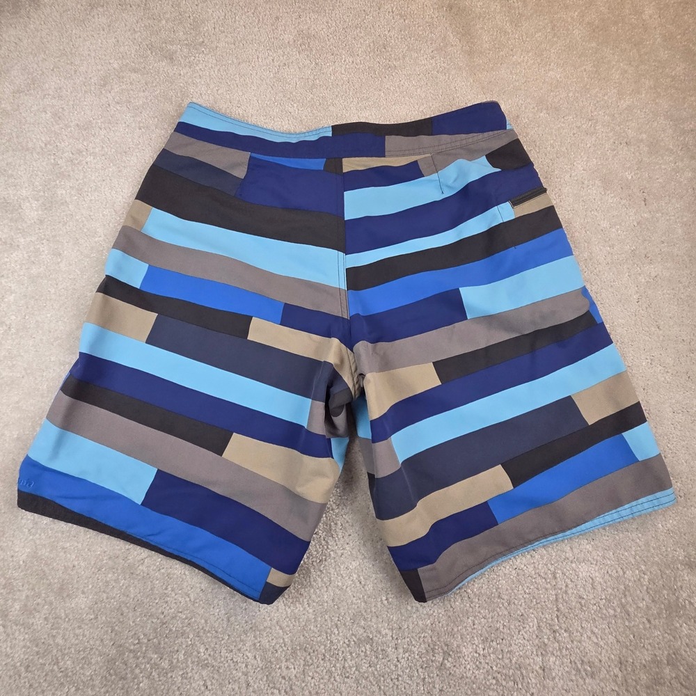Patagonia Wavefarer Board Shorts Men's 34 Blue Gray Geometric Swim Trunks 86556 - Picture 2 of 10